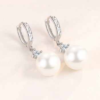 Sterling silver pearl earrings YEH074