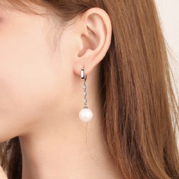 Sterling silver pearl earrings YEH090