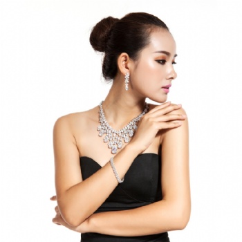 Bridal-jewelry-Cubic-Zircon-Earrings-E1558