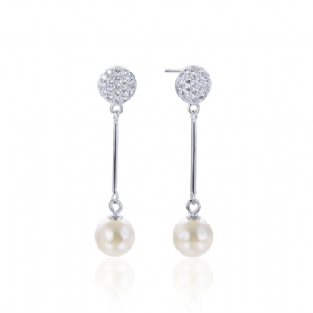Sterling-silver-pearl-earrings-SE155